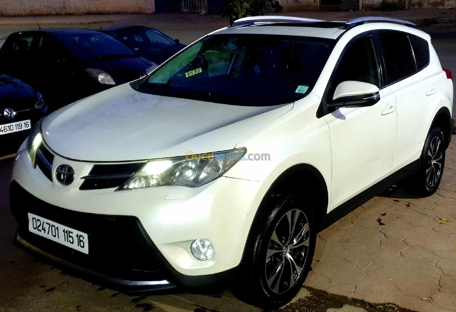 Toyota RAV4 2015 Dynamique