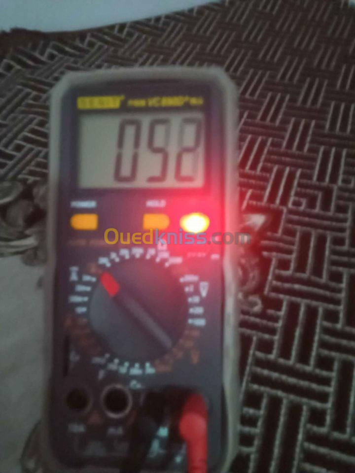 multimeter متريكس دقيق جدا في العمل