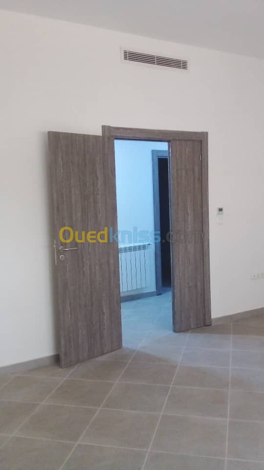 Location Appartement F3 Oran Bir el djir