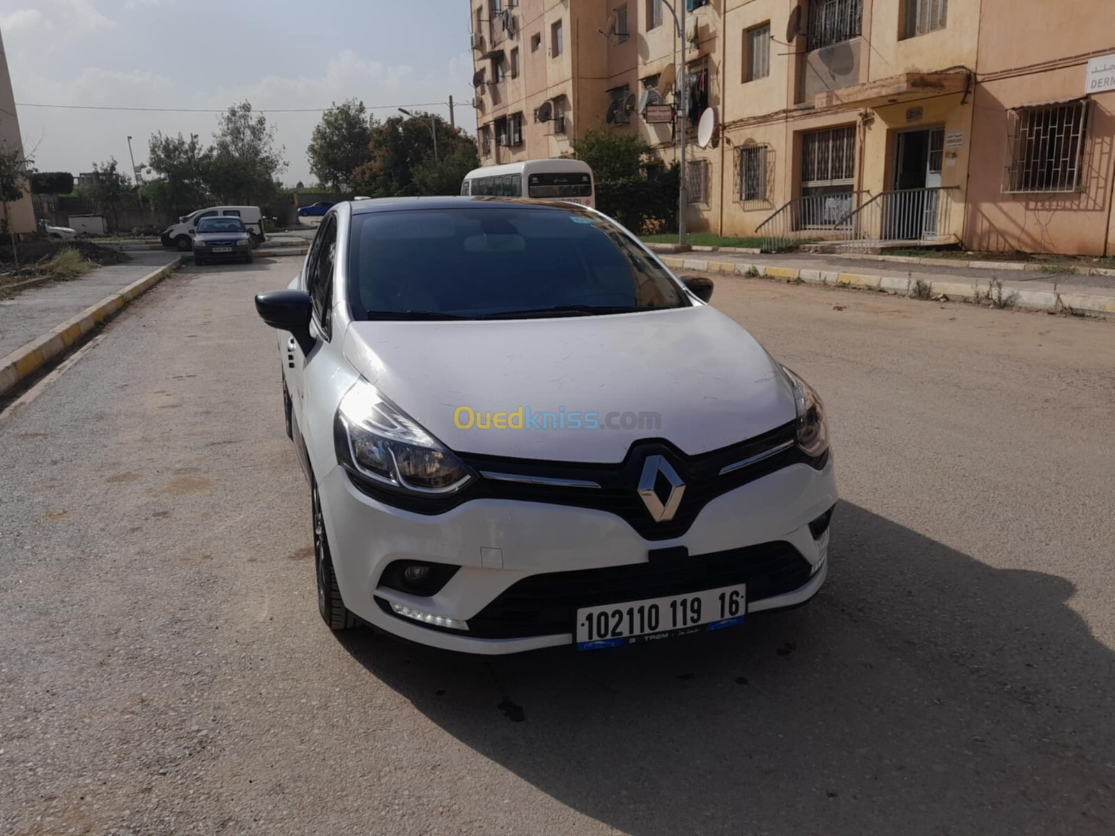 Renault Clio 4 2019 Limited 2