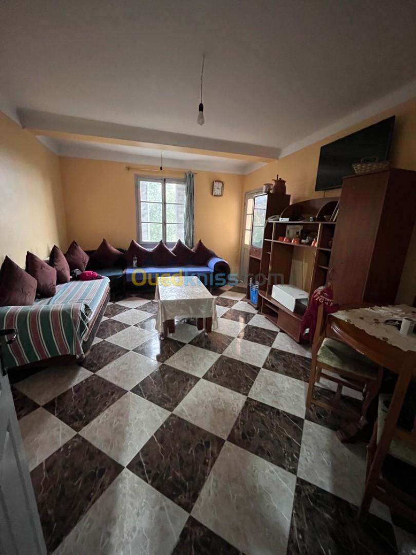 Location vacances Appartement Béjaïa Souk el thenine