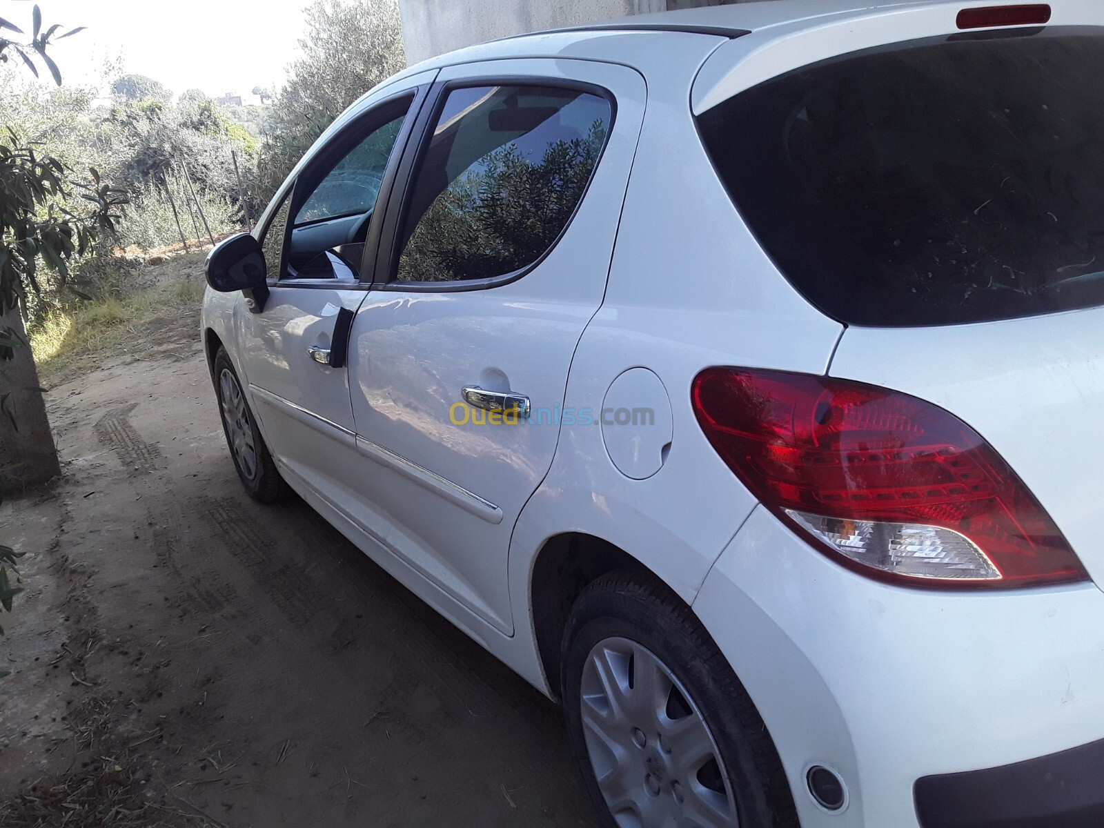 Peugeot 207 2012 