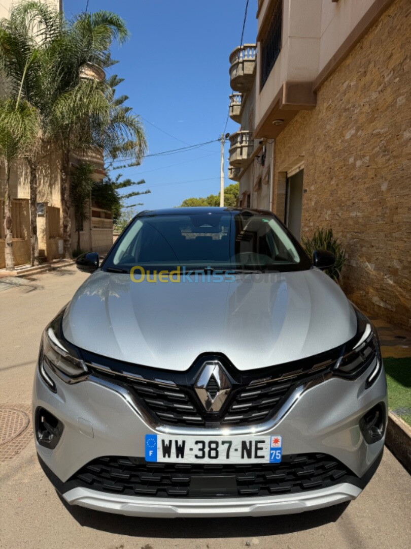 Renault Captur 2023 Techno