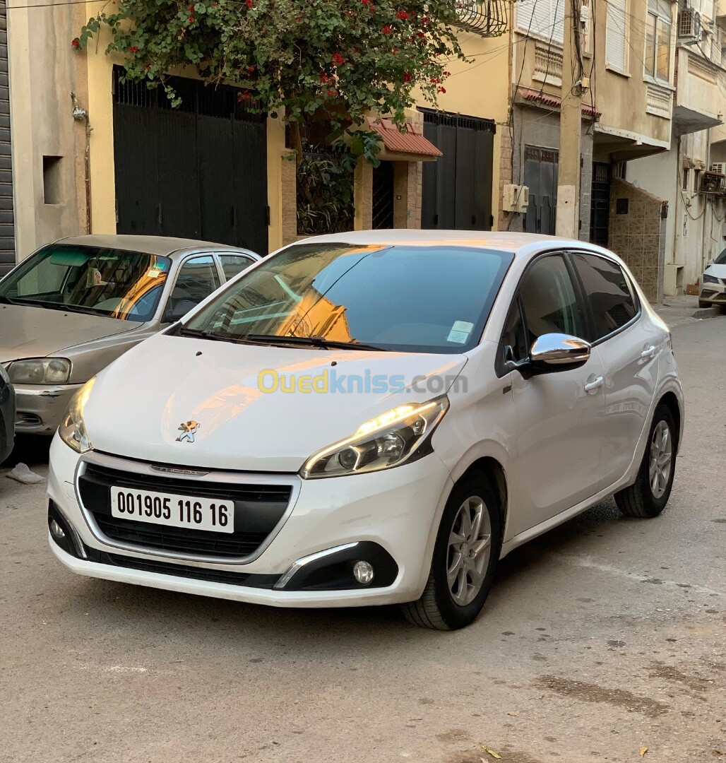 Peugeot 208 2016 Access Facelift