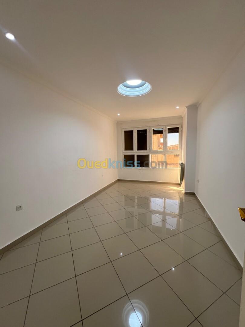 Location Appartement F3 Alger Cheraga