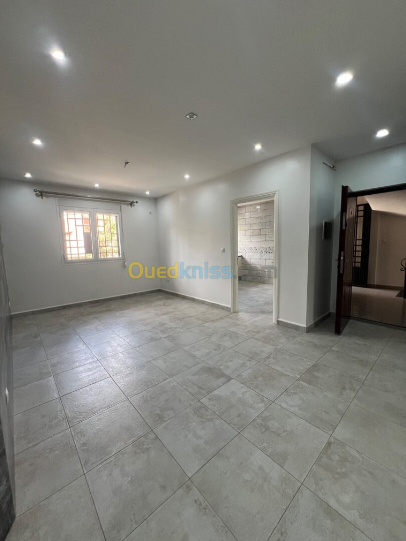 Vente Appartement F3 Alger Souidania