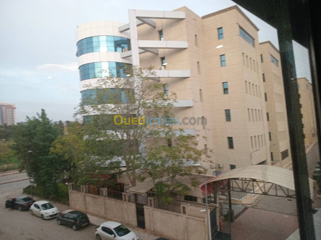 Location Appartement F4 Alger Cheraga