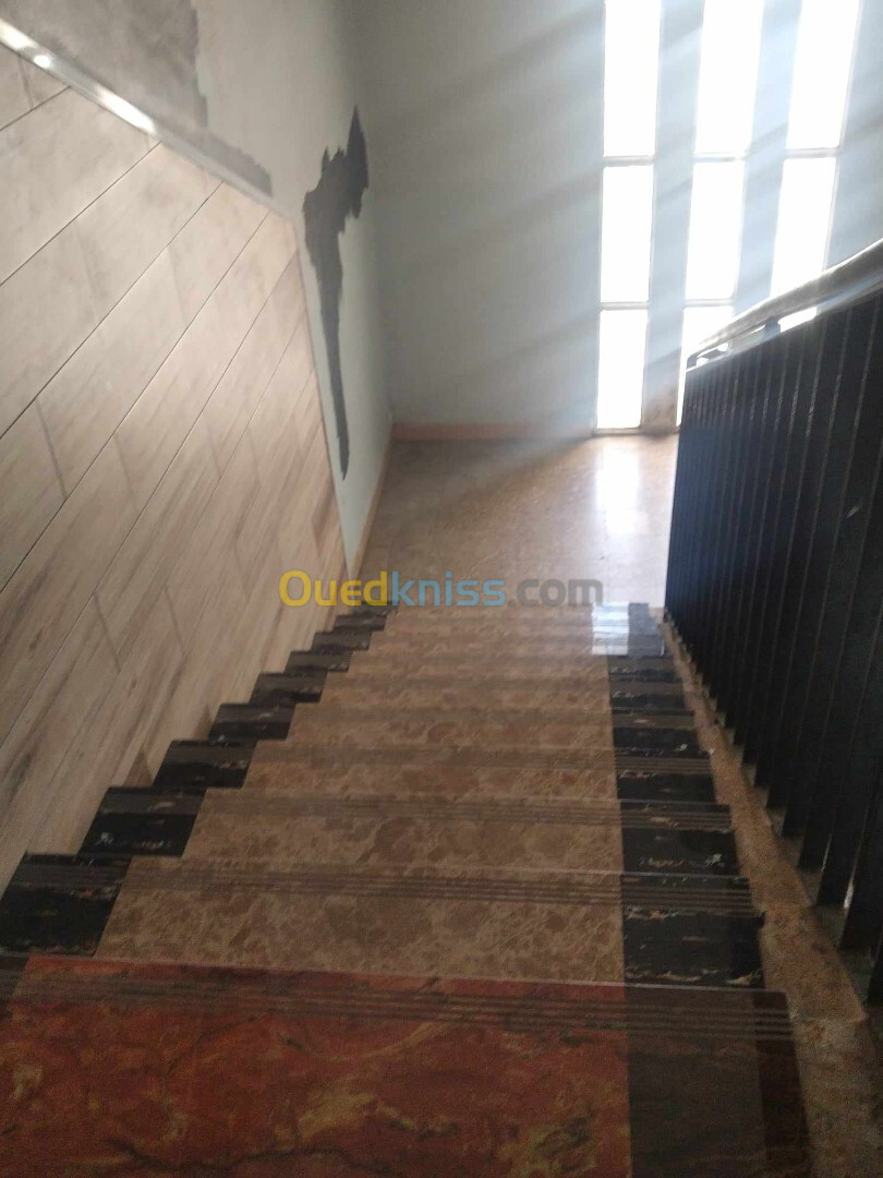 Vente Appartement F4 Alger Bordj el bahri