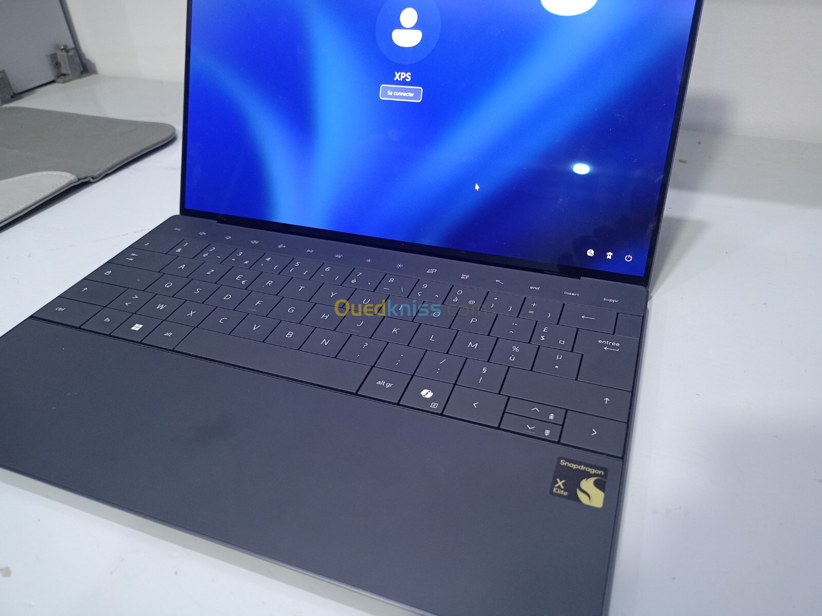 Dell XPS 9345 snapdragon X Élite 80-100 64Go ram 1To ssd