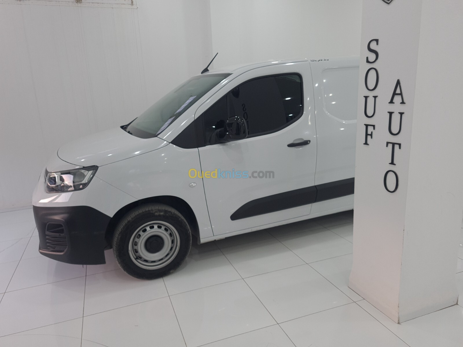 Fiat Professional Doblo italien 2023 