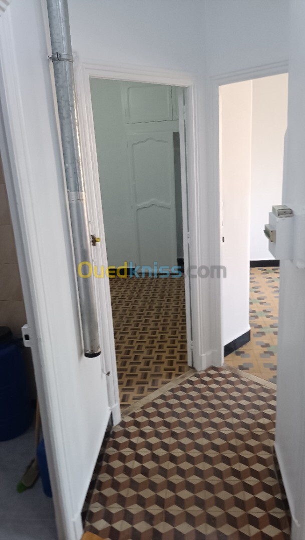 Location Appartement F3 Alger Hussein dey