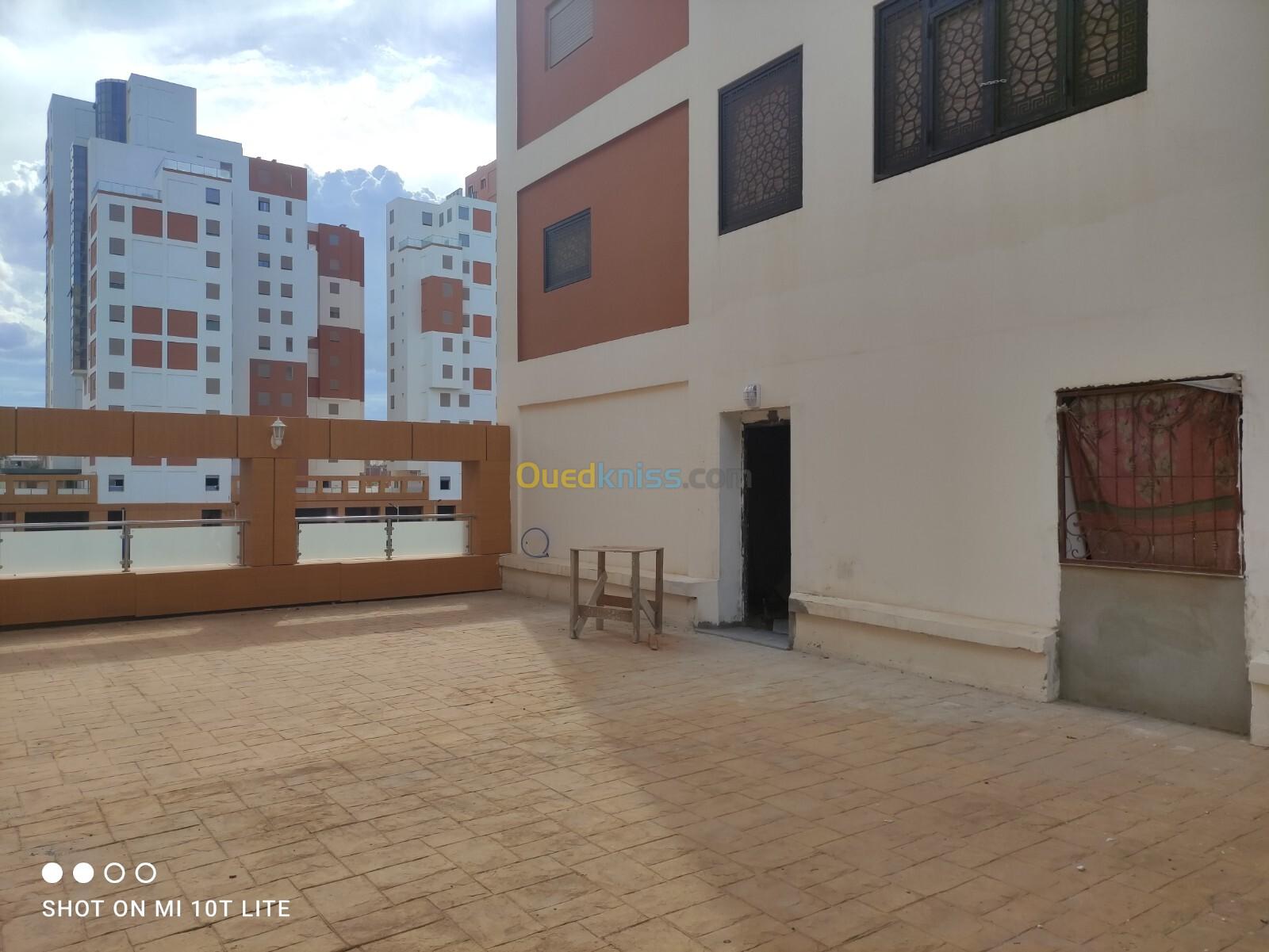 Vente Appartement F4 Alger Bordj el bahri