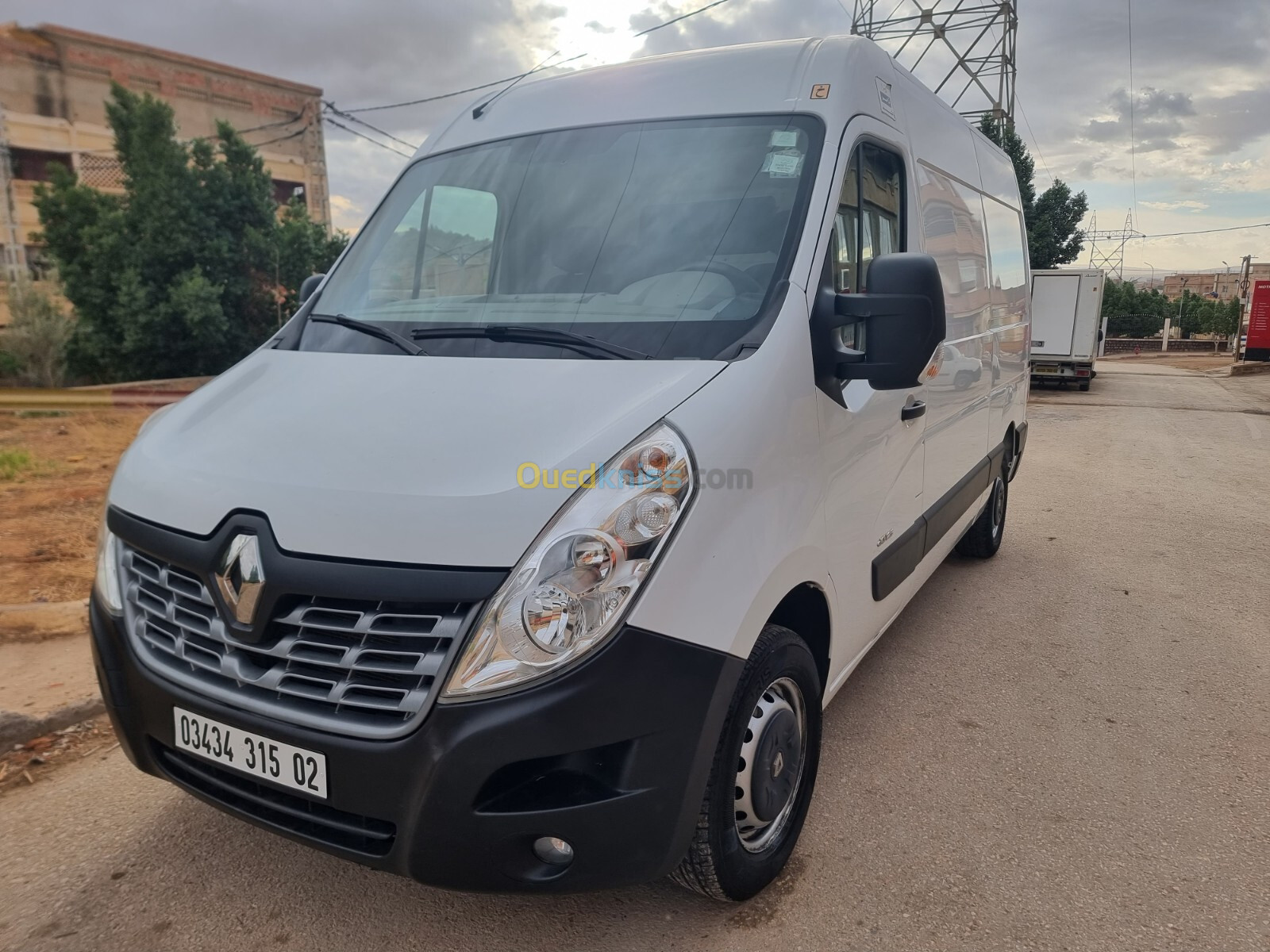 Renault Master 2015 Châssis Moyen