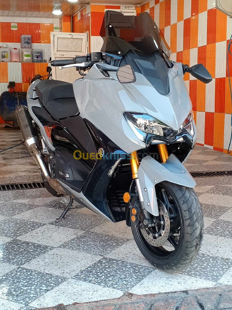 Yamaha T max 560 2022