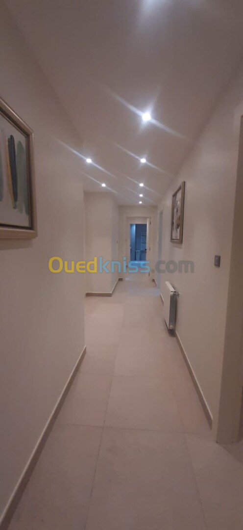 Location Appartement F5 Alger Hydra