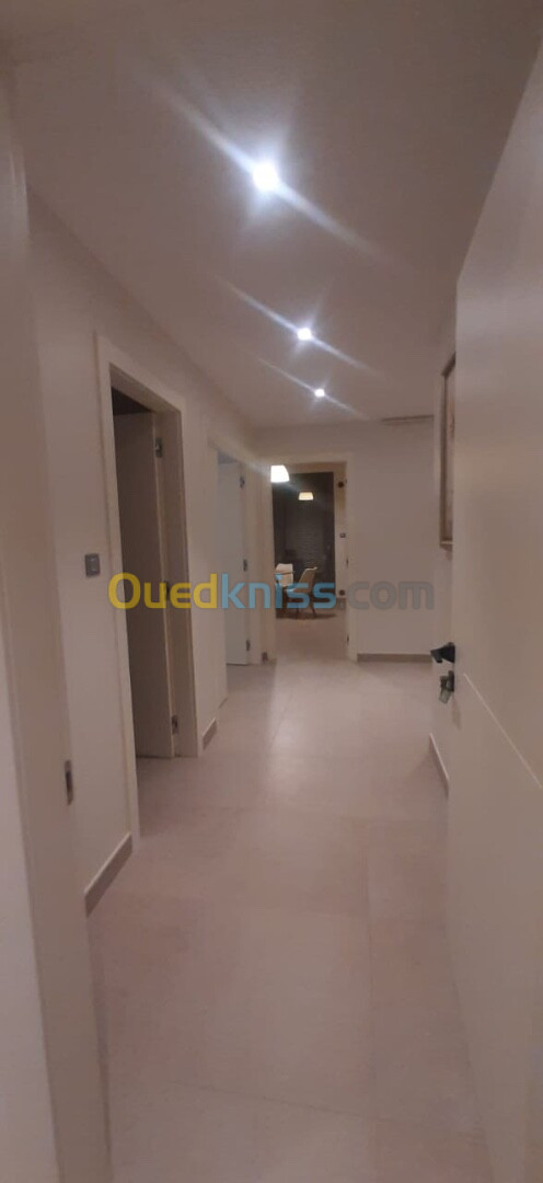 Location Appartement F5 Alger Hydra