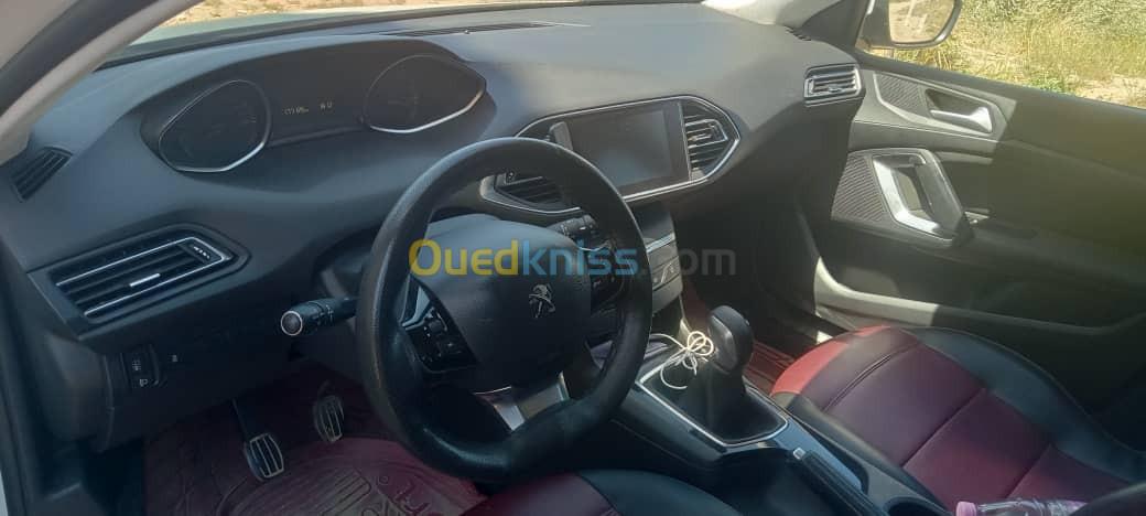 Peugeot 308 2015 Active