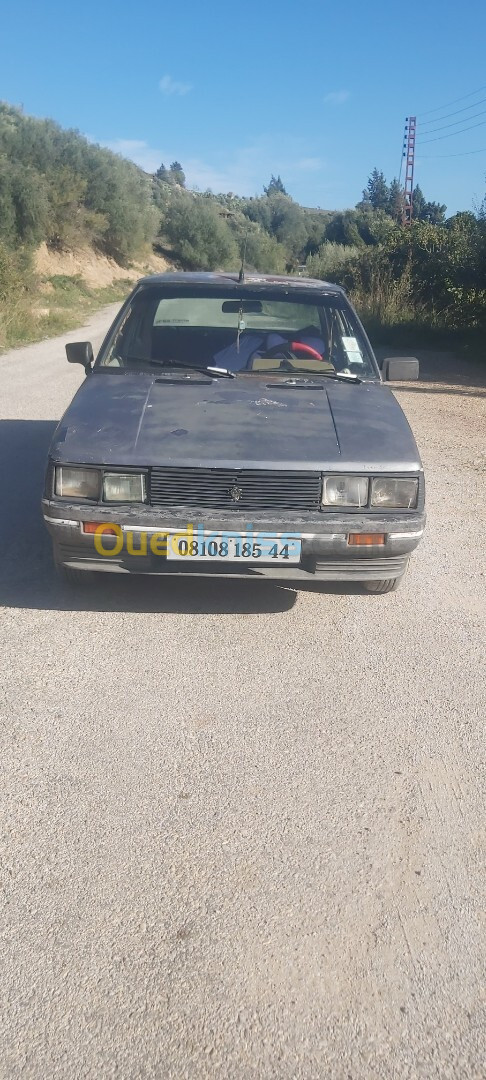 Renault 9 1985 