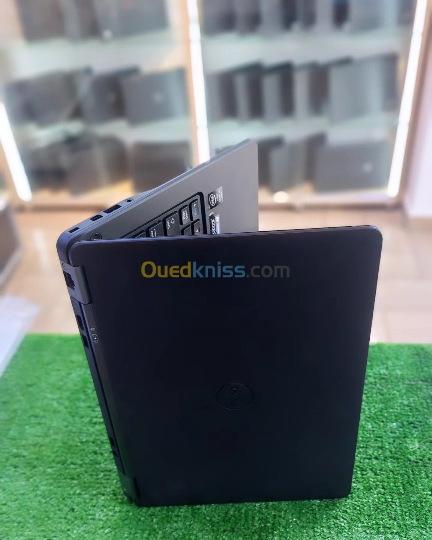 LATITUDE 7250 i5 5EME 4G 256SSD 12.5" ULTASLIM