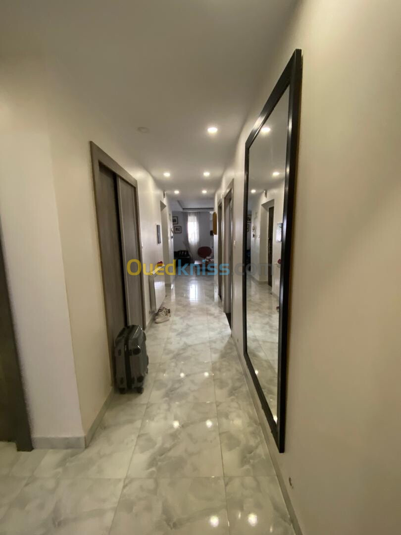 Vente Appartement F5 Alger Souidania