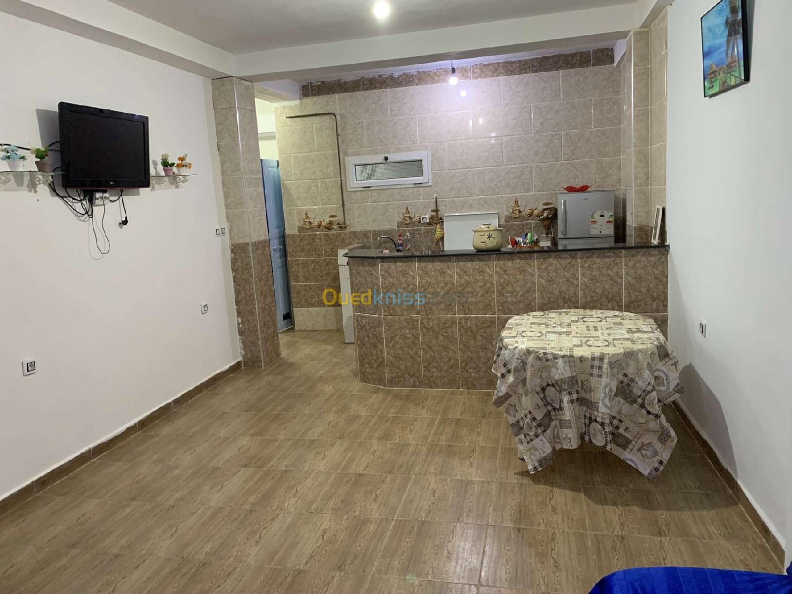 Location vacances Appartement F3 Tipaza Tipaza