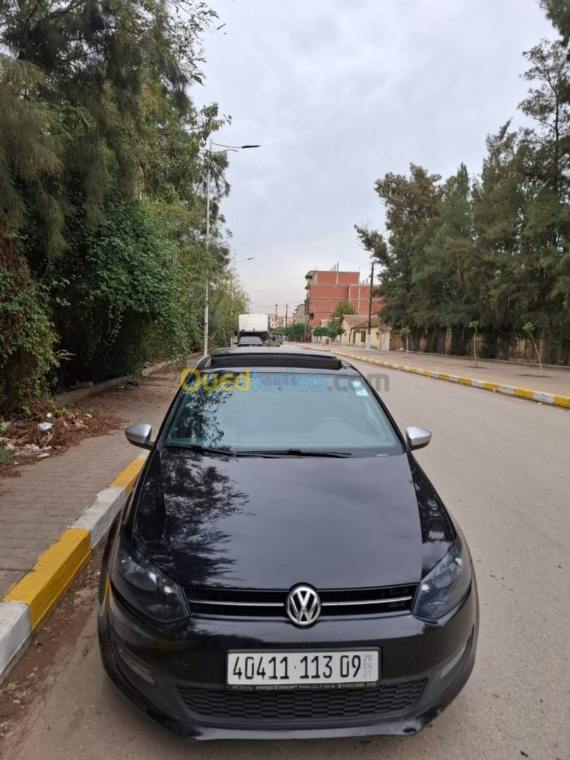 Volkswagen Polo 2013 Black silver