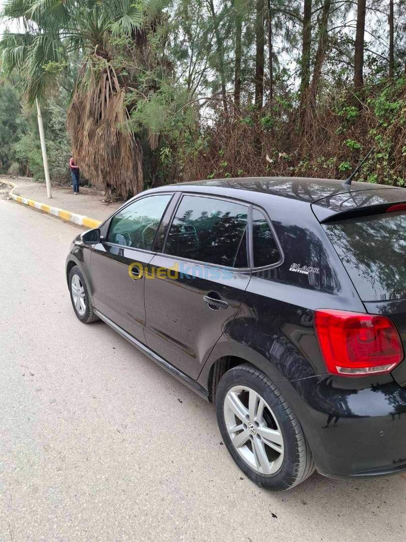 Volkswagen Polo 2013 Black silver