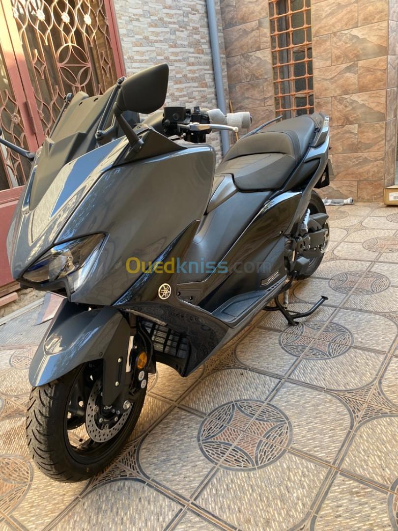 Yamaha T-max Tech MAX 2022