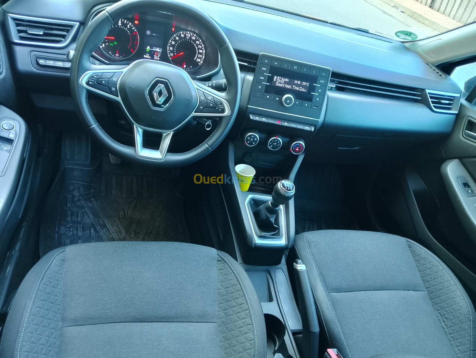 Renault Clio5 2021 Bissns