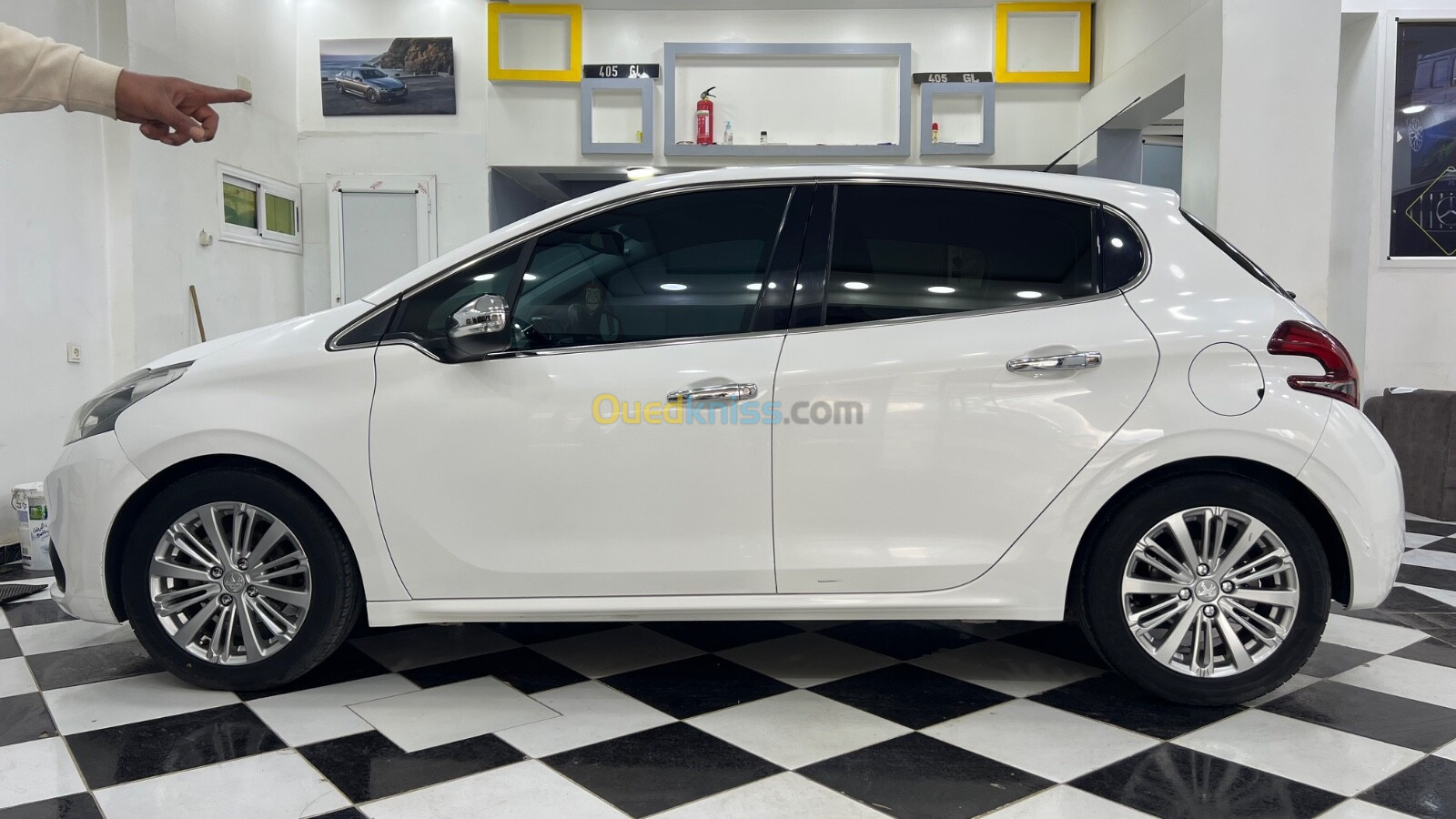 Peugeot 208 2019 Allure Facelift