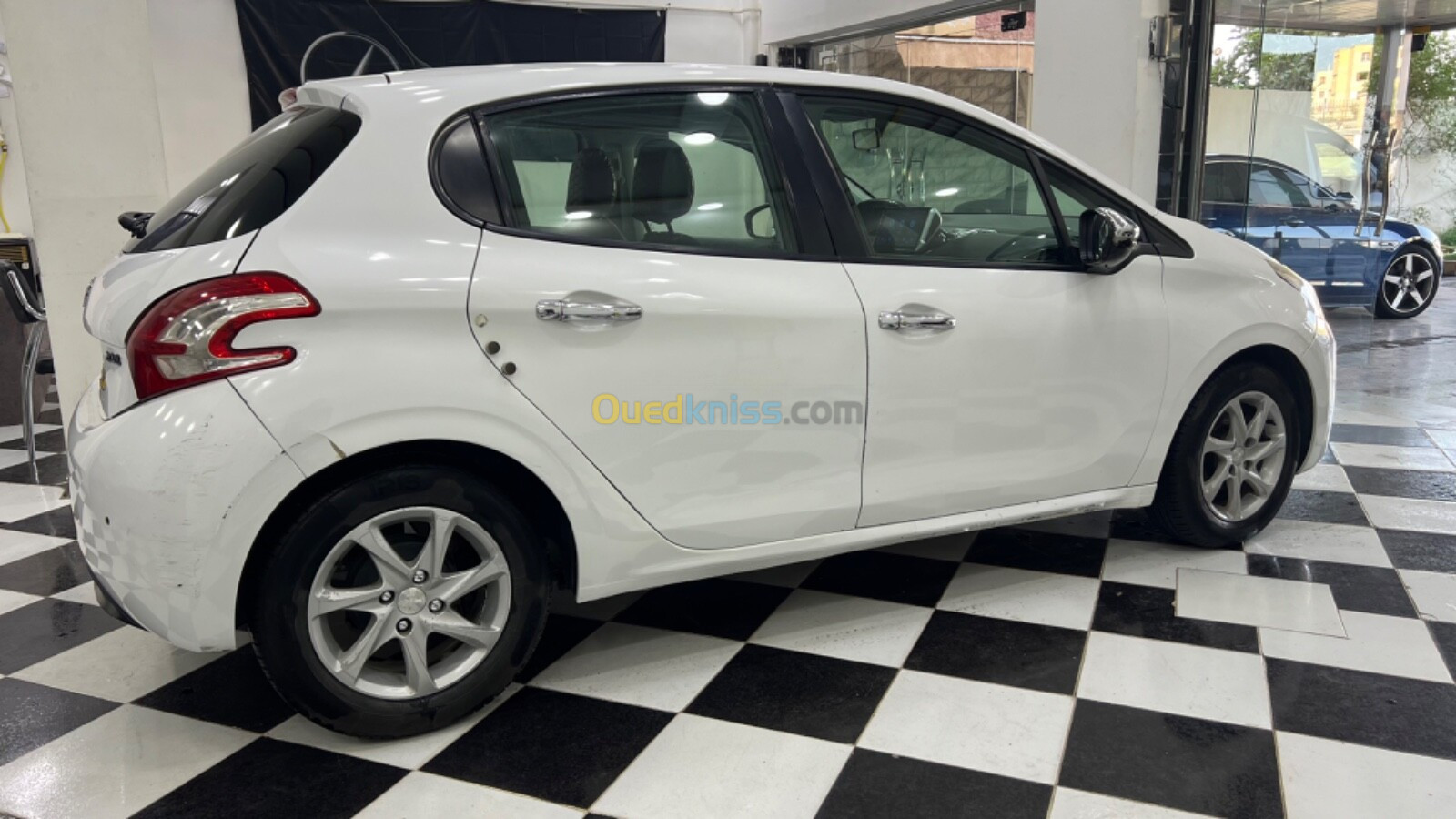 Peugeot 208 2015 Access