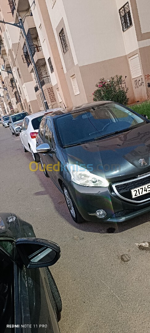 Peugeot 208 2014 208