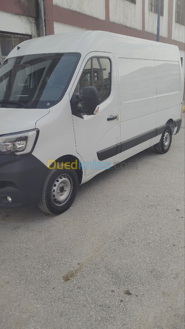 Renault Master 2024