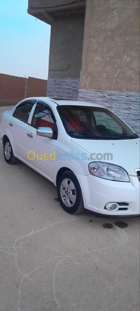 Chevrolet Aveo 5 portes 2012 +LT