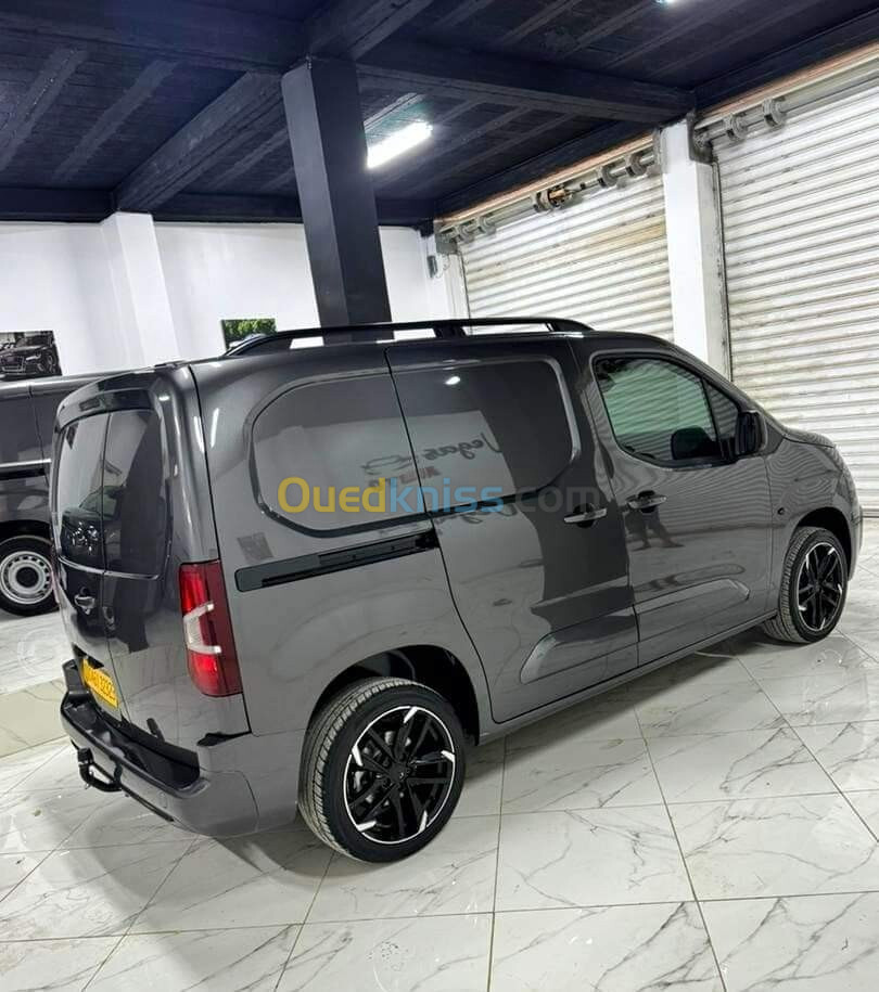 Fiat Doblo 2023 