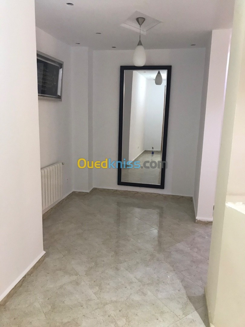 Location Niveau De Villa F3 Alger Ain naadja