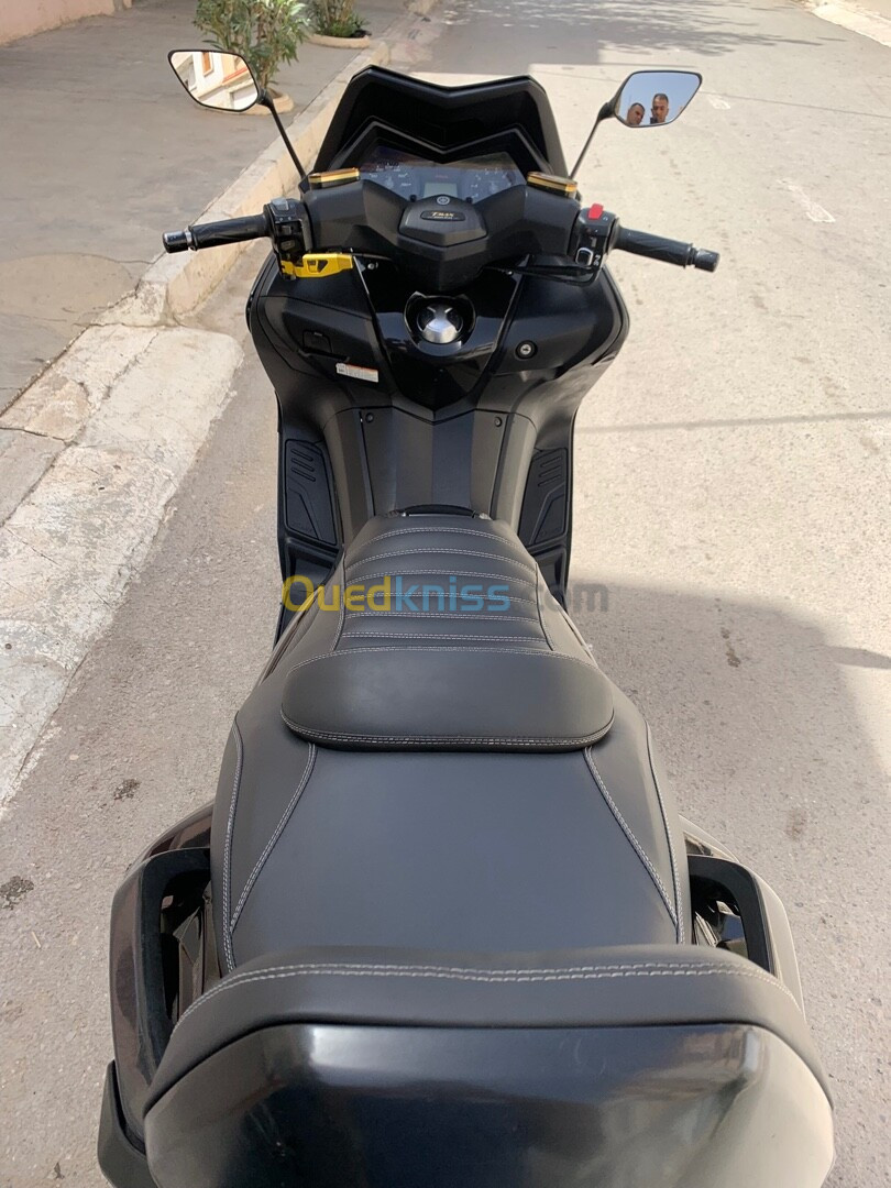 Tmax 530 Tmax iron 2 2015