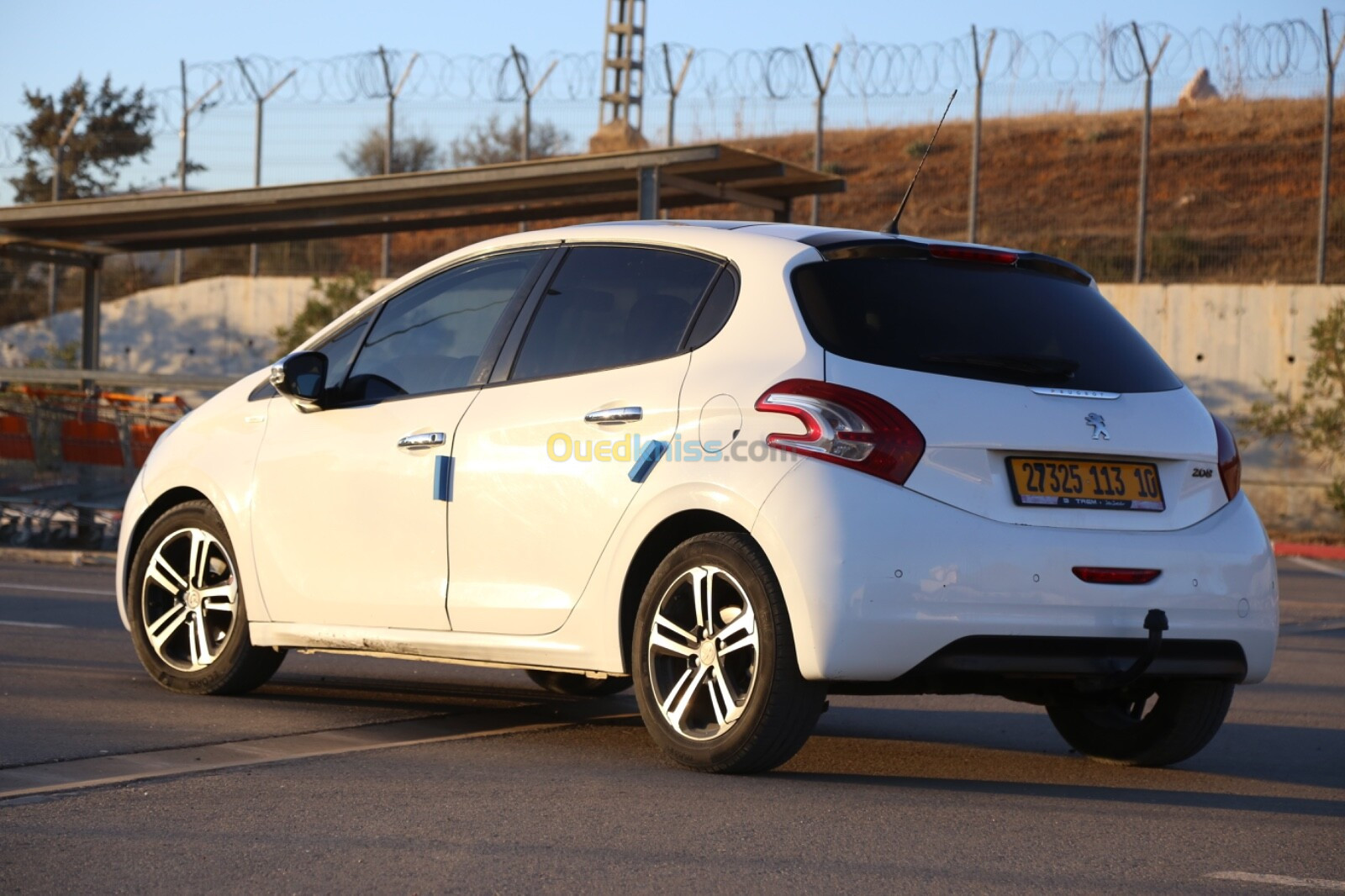 Peugeot 208 HDI allure 2013 Urban soul