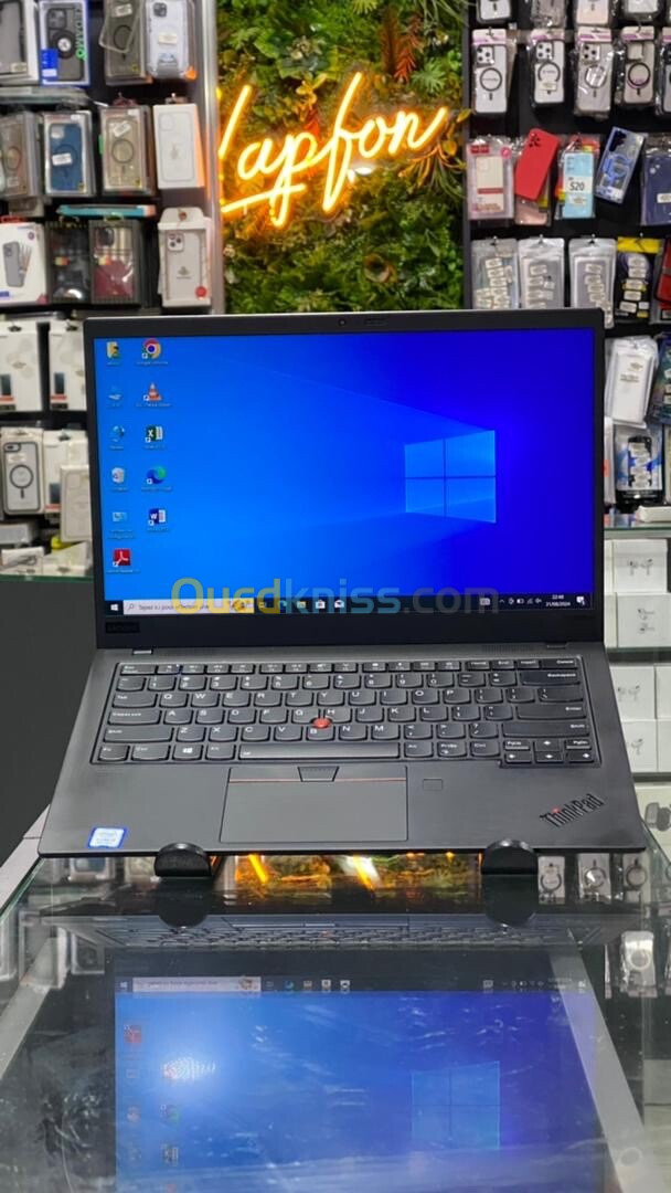 LENOVO X1 CARBON I5 8th 8GB 256GB SSD 14 FHD