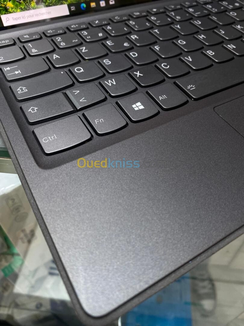 LENOVO MIIX 520 I5 8th 8GB 512GB SSD 12.5 FHD TACTILE