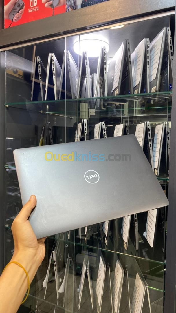 DELL LATITUDE 5520 I5 11th 8GB 256GB SSD 15.6 FHD