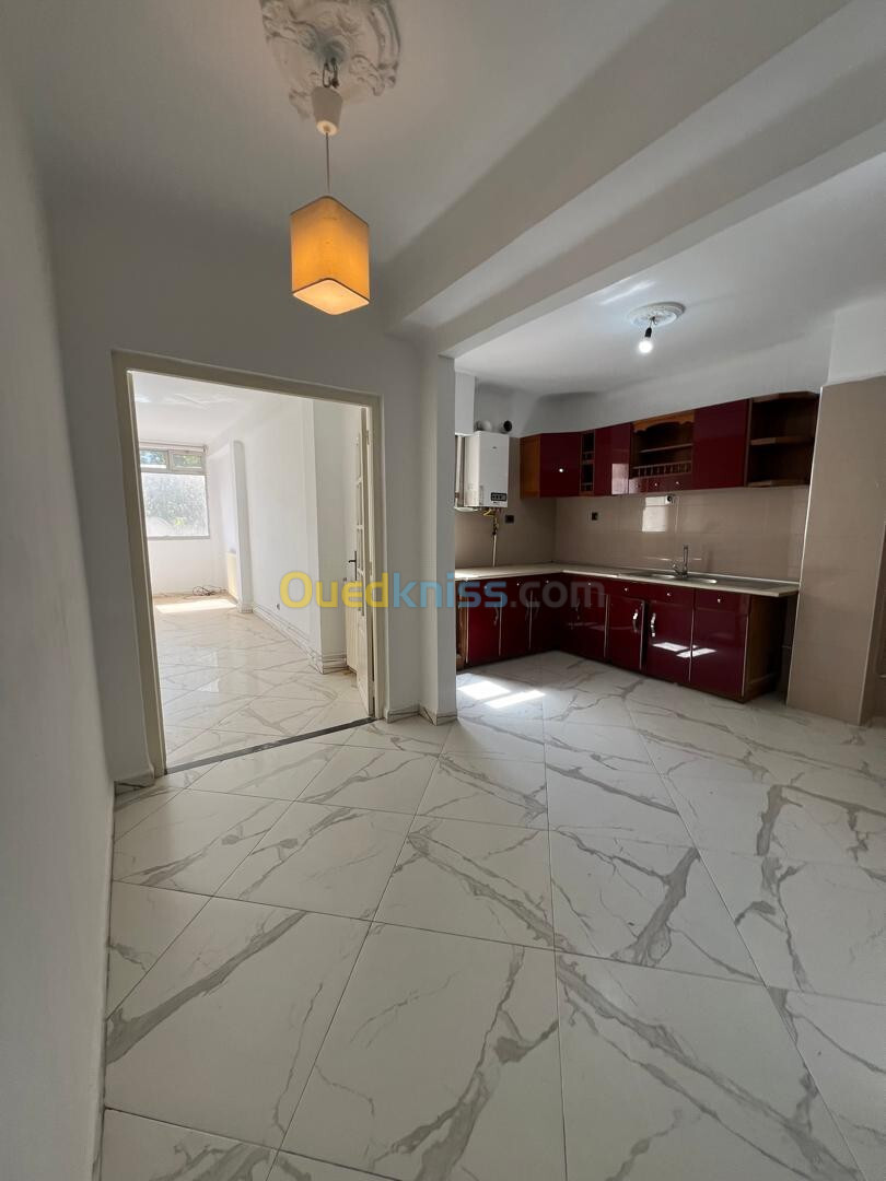 Location Appartement F4 Alger Ben aknoun