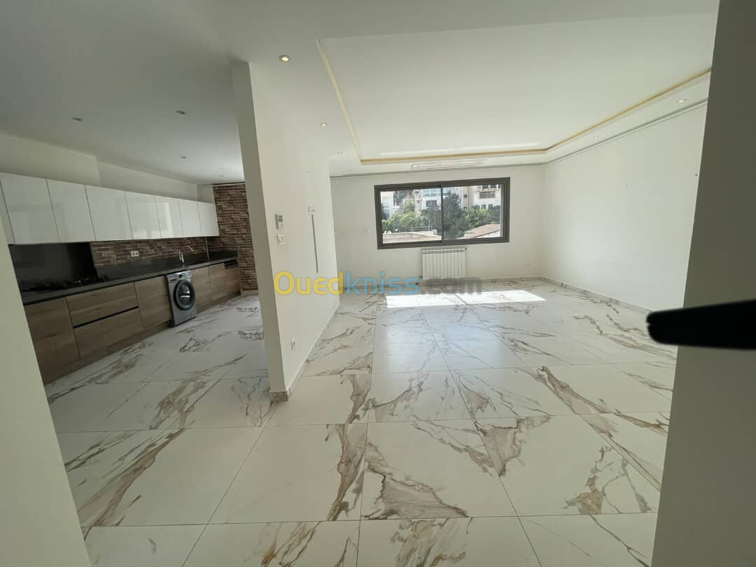 Location Appartement F4 Alger Hydra