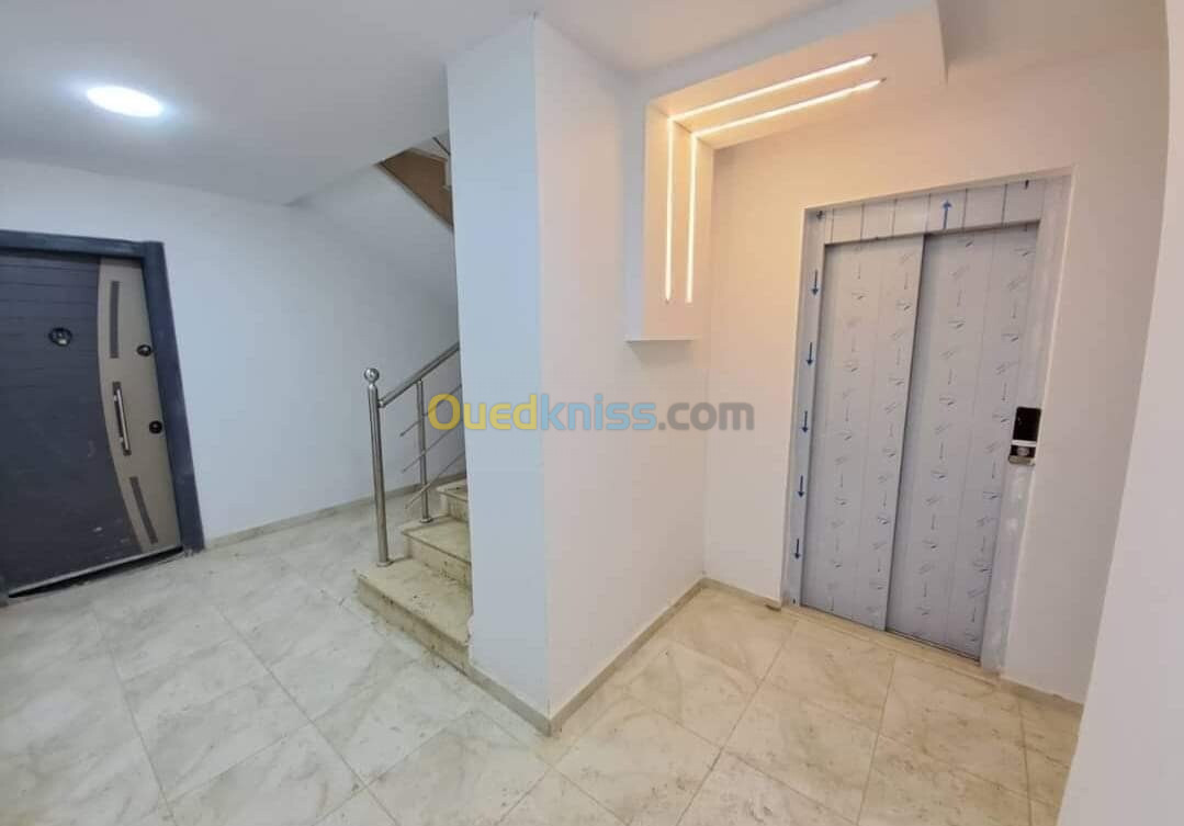 Vente Appartement F3 Alger Bordj el kiffan