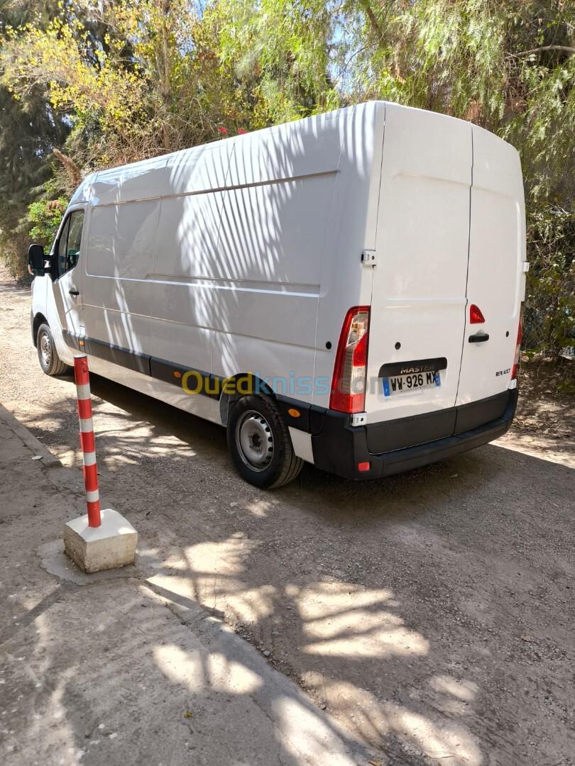 Renault Master 2024