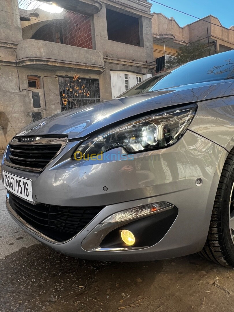 Peugeot 308 2015 