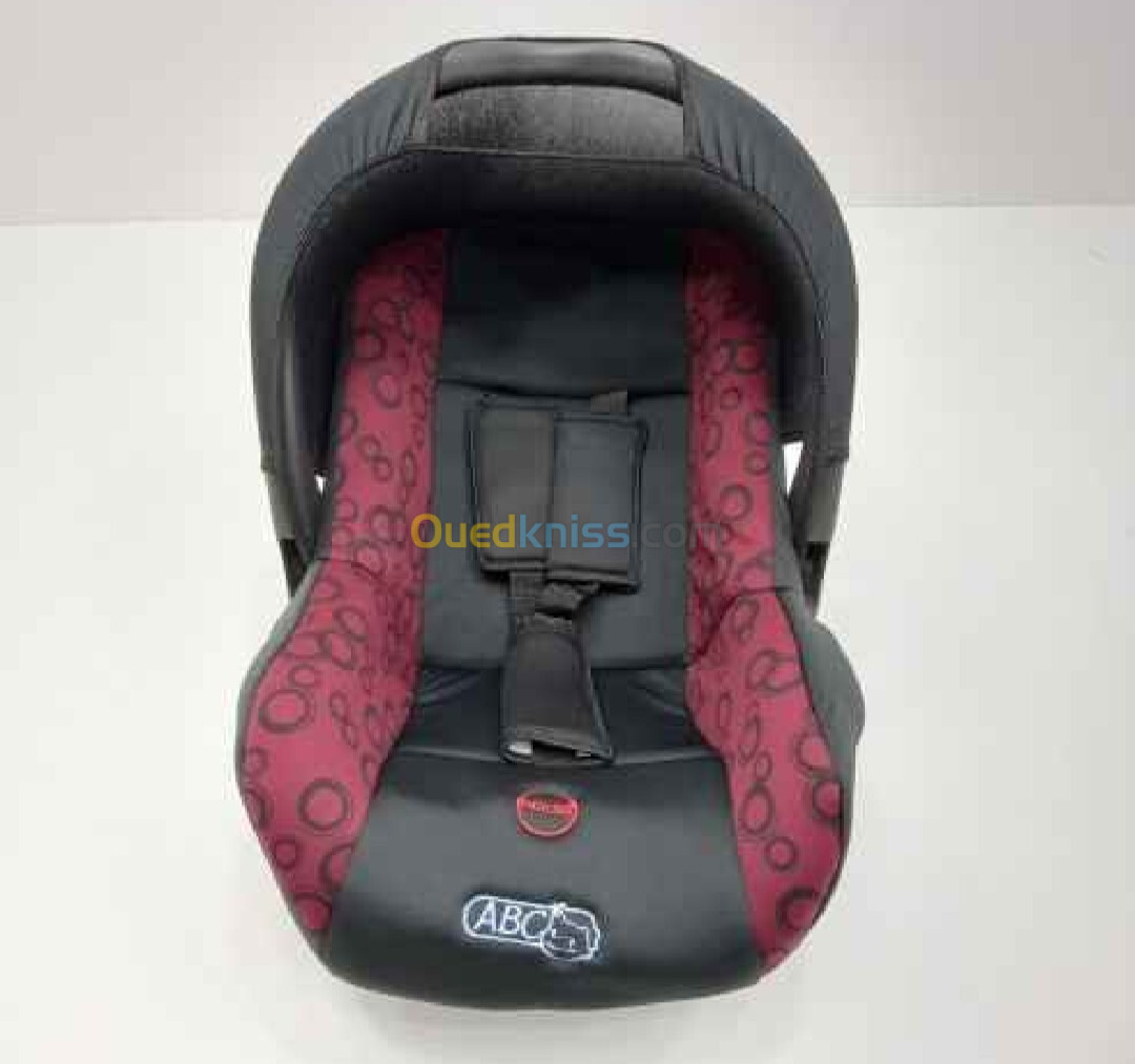 Siège auto bébé à motifs