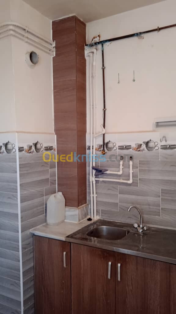 Location Appartement F4 Blida Bouinan