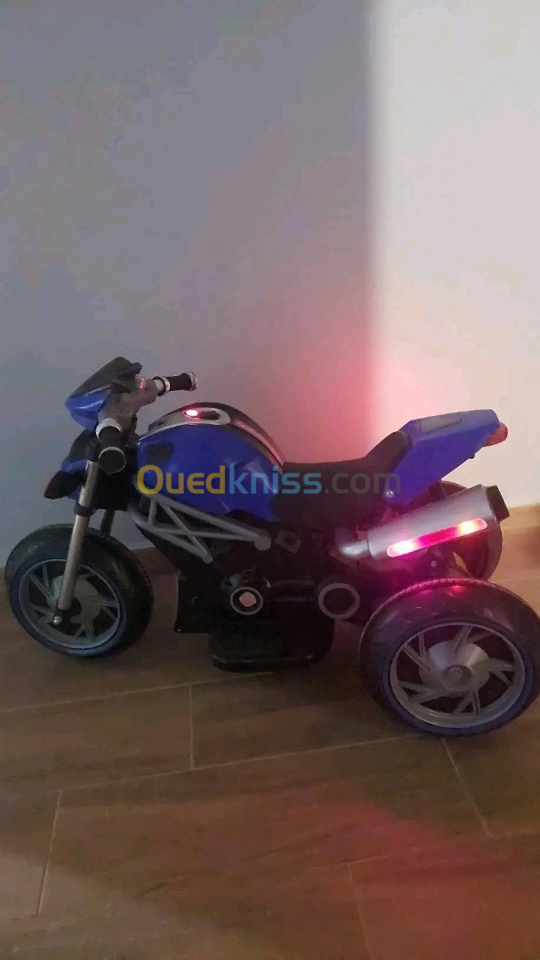 Moto pour les enfants