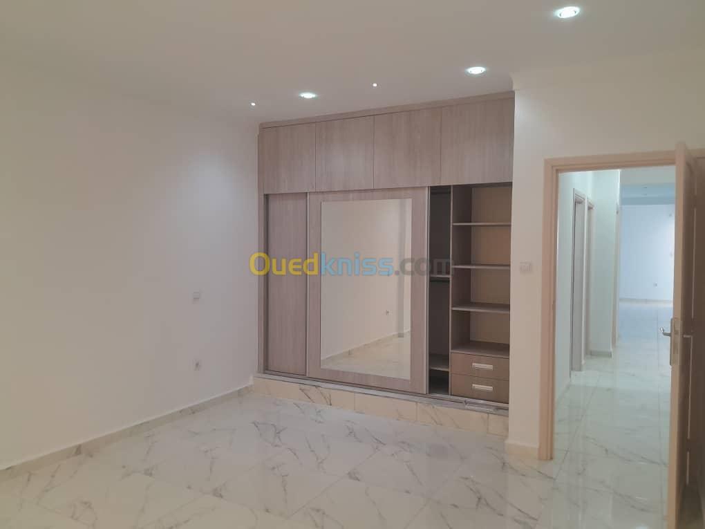 Vente Appartement F3 Alger Bouzareah